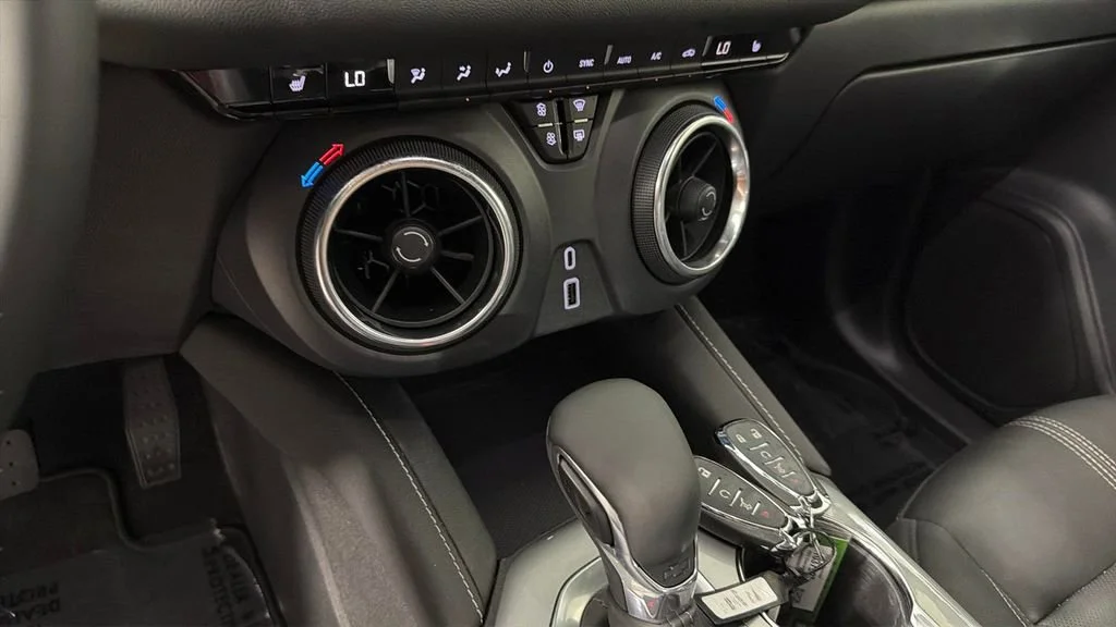 Used 2023 Black Chevrolet 3LT image 23