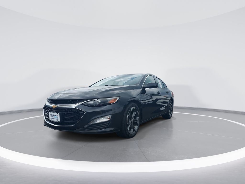 Used 2023 Gray Chevrolet LT image 4