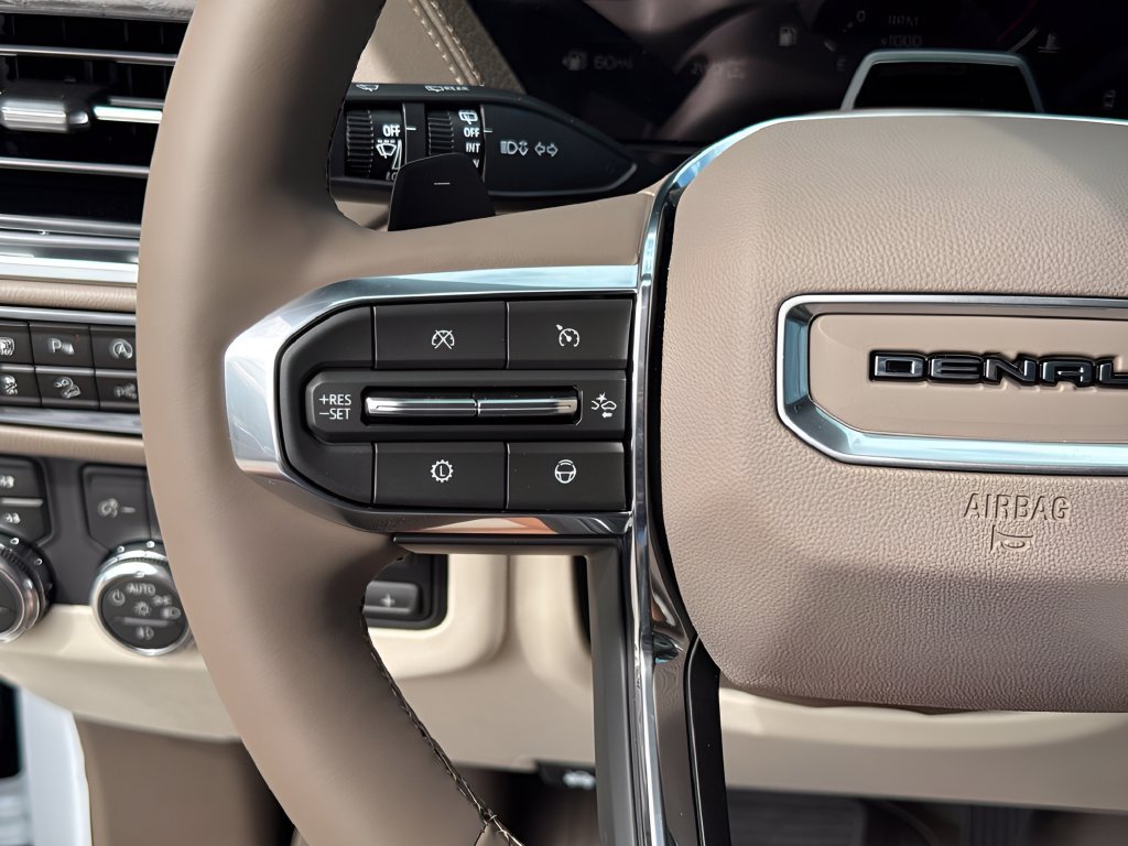2026 GMC Yukon Denali - Photo 13