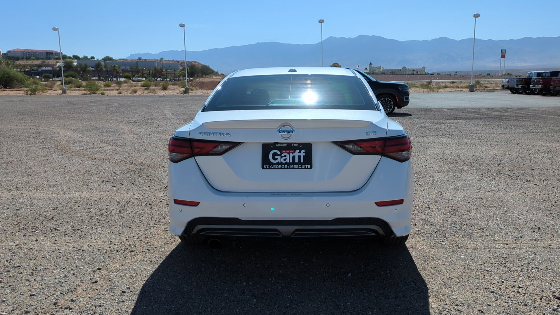 Used 2021 Aspen White Tricoat Nissan SR image 4
