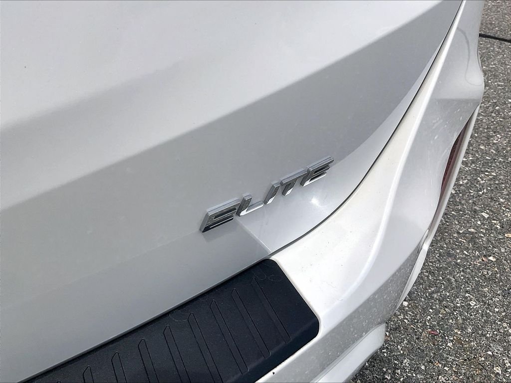 Used 2025 White Honda Elite image 30