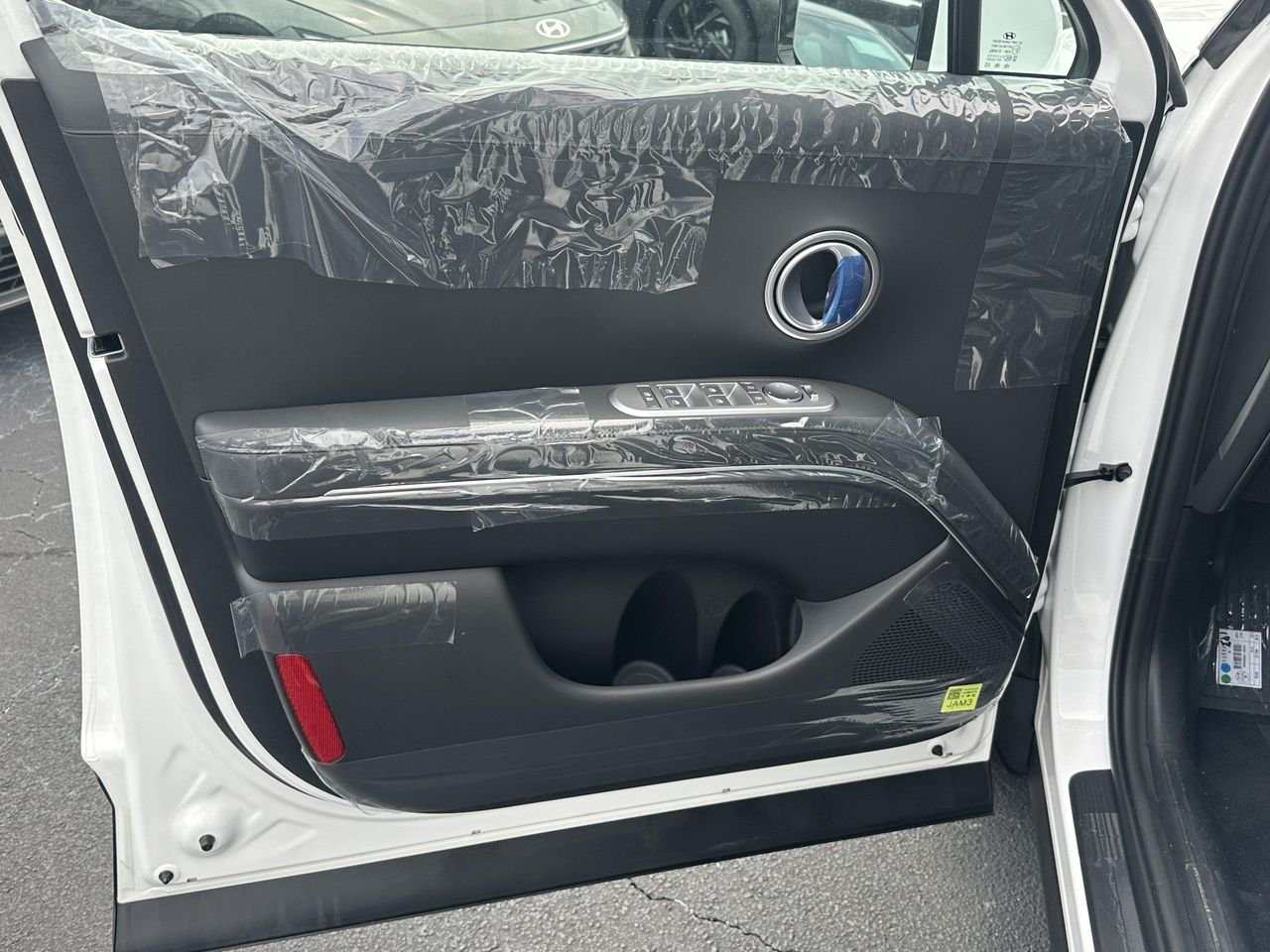 New 2026 Creamy White Pearl Hyundai SEL 7P image 10