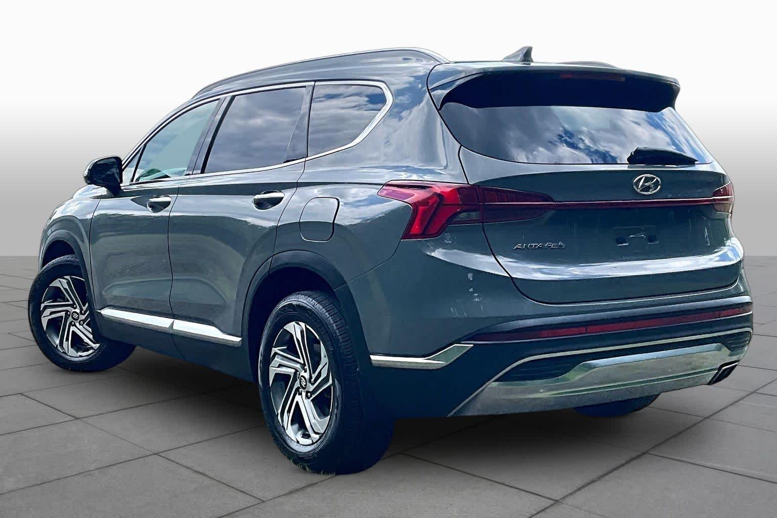 Used 2023 Hampton Gray Hyundai SEL image 12