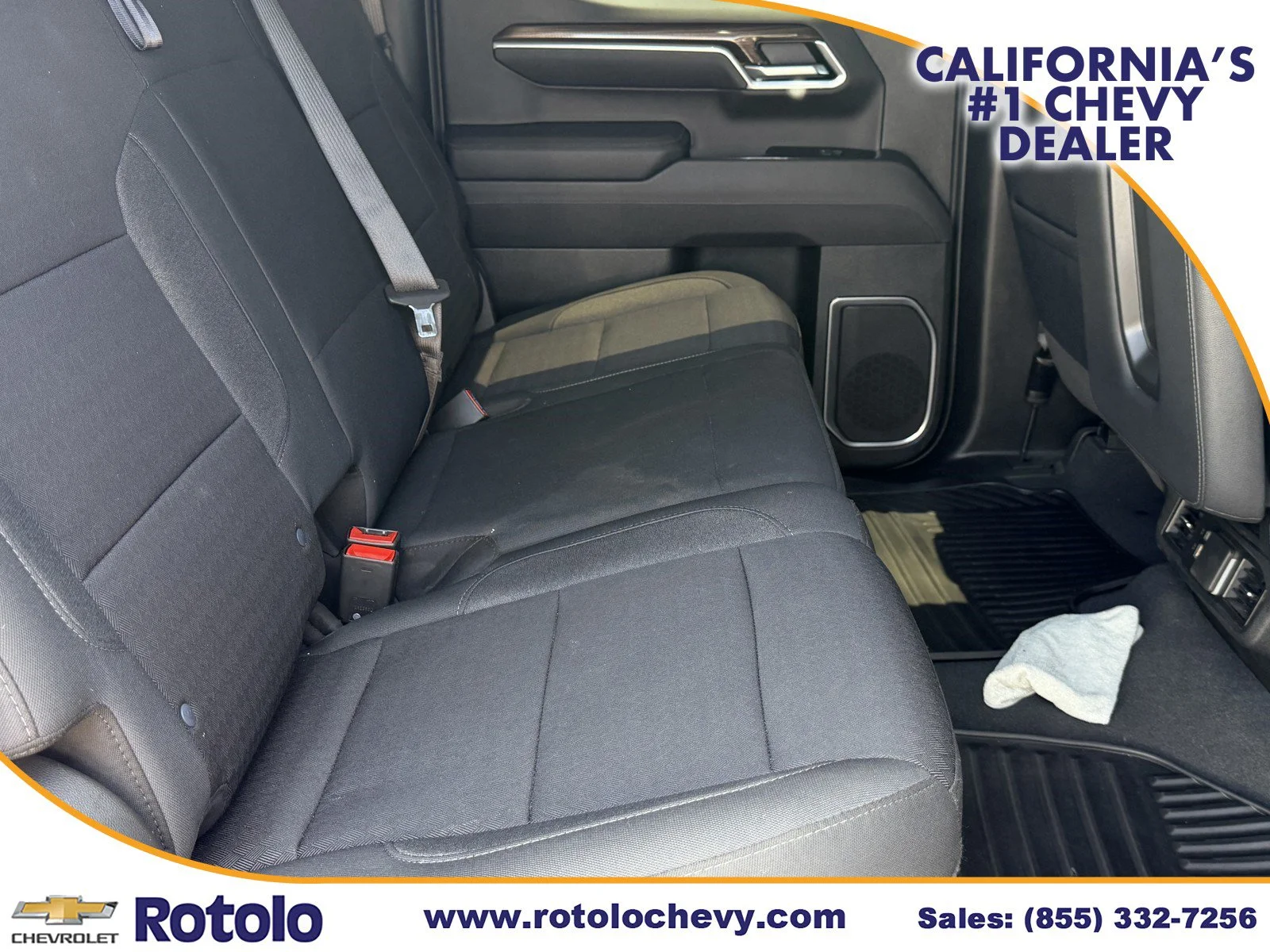 Used 2025 Summit White Chevrolet LT image 10