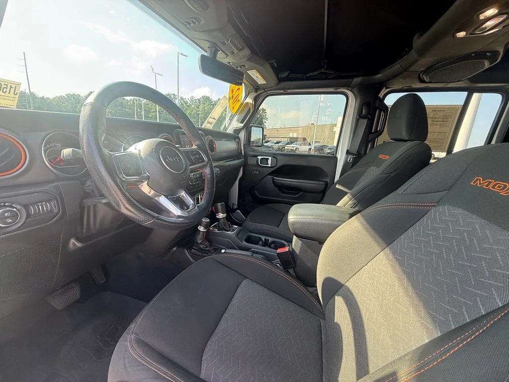 Used 2022 Silver Jeep Mojave image 20