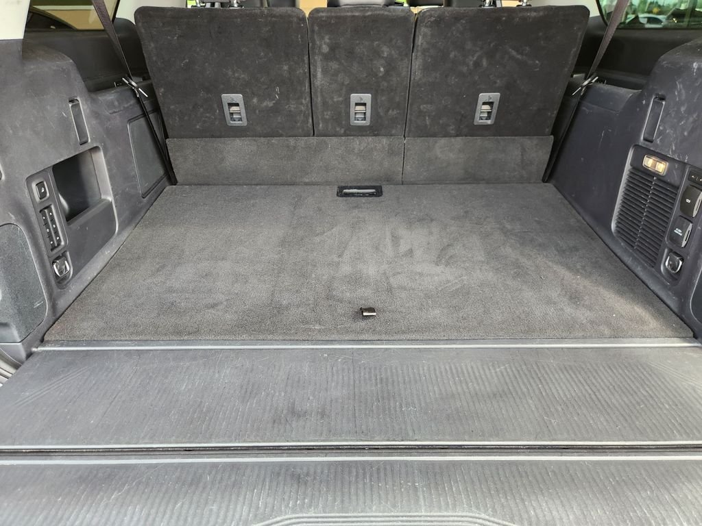 Used 2025 Oxford White Ford Platinum image 34