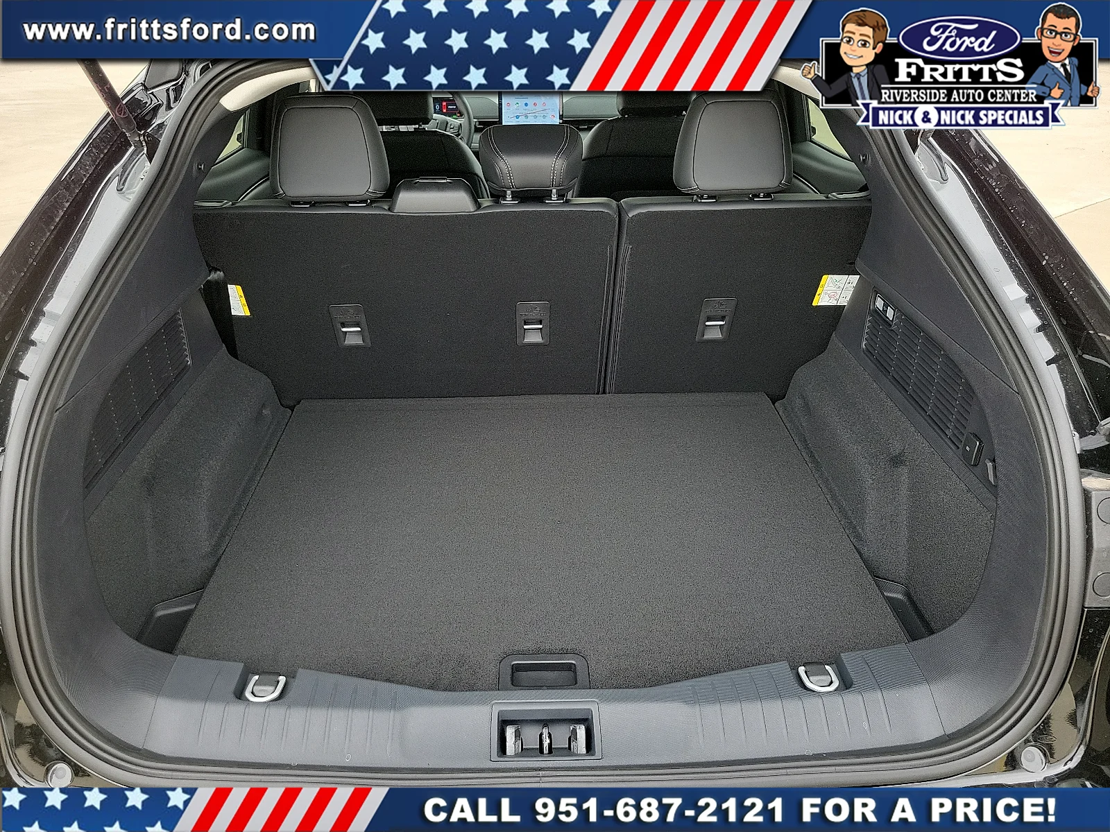 New 2026 Shadow Black Ford Select image 24