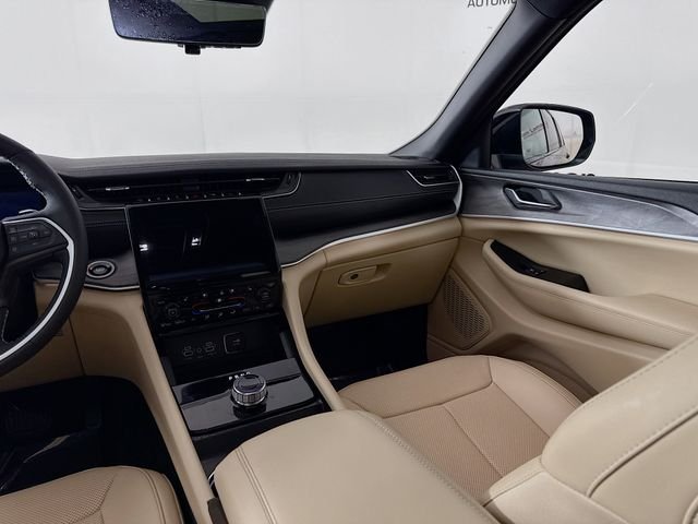 Used 2025 Red Jeep Limited image 24
