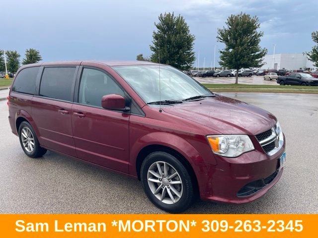 Used 2017 Red Dodge SE Plus image 1