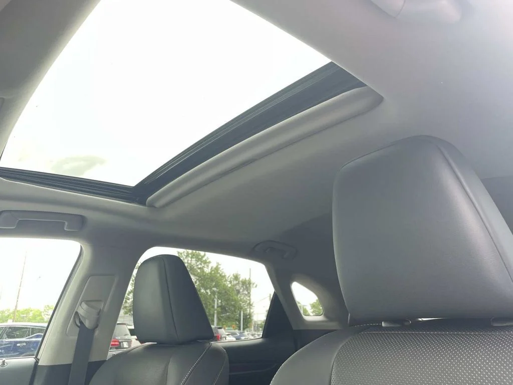 Used 2020 Silver Lexus 350 image 15