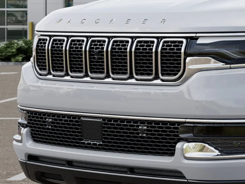 New 2025 Bright White Clear-Coat Exterior Paint Jeep Base image 18