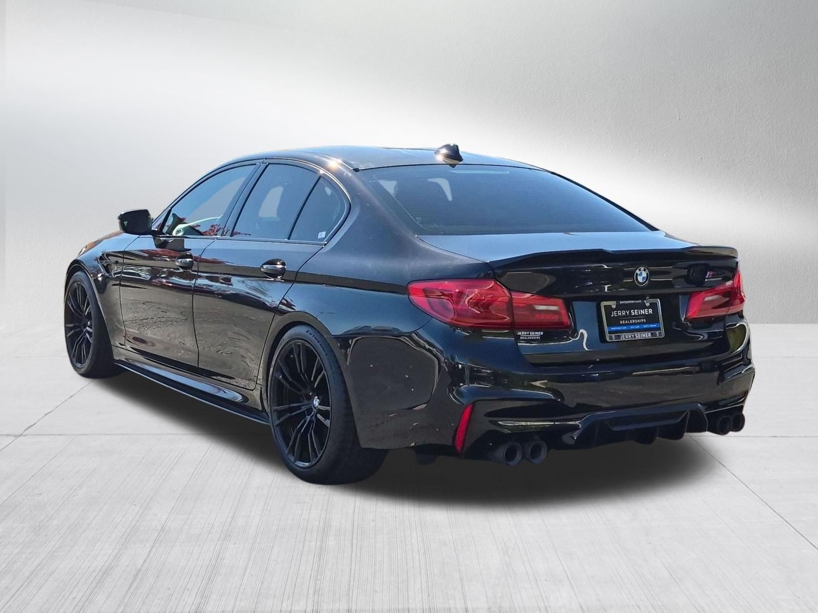 Used 2019 Black Sapphire Metallic BMW Competition image 3