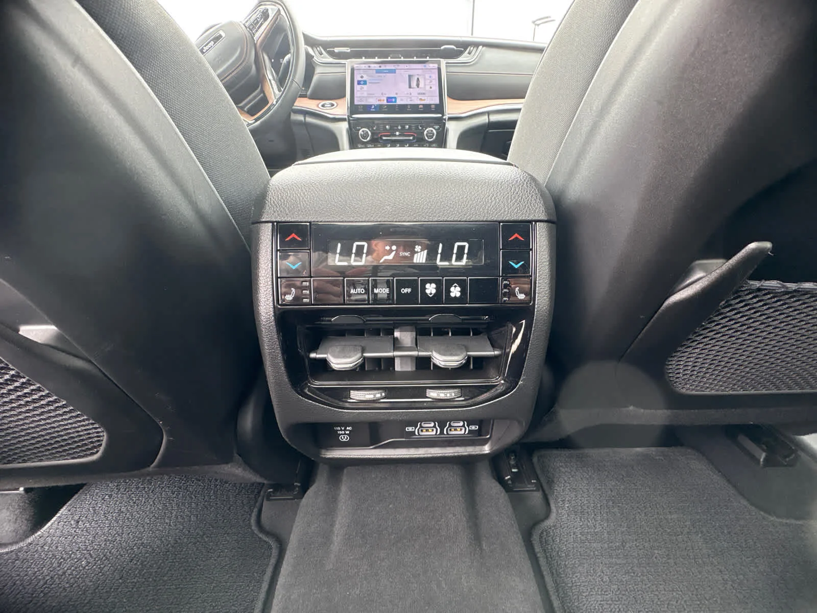 Used 2024 Bright White Clearcoat Jeep Summit image 13
