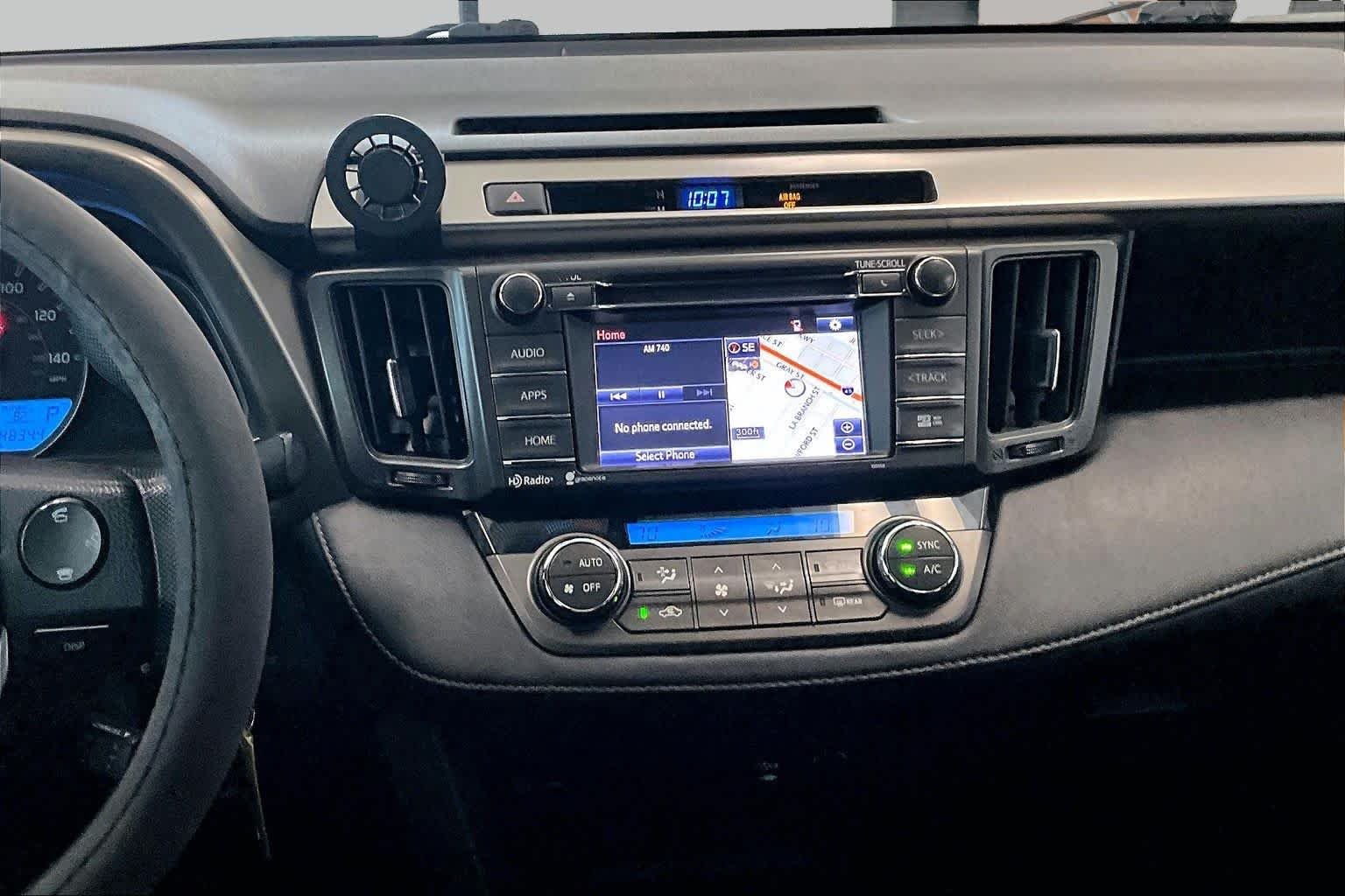 Used 2015 Magnetic Gray Metallic Toyota XLE image 6