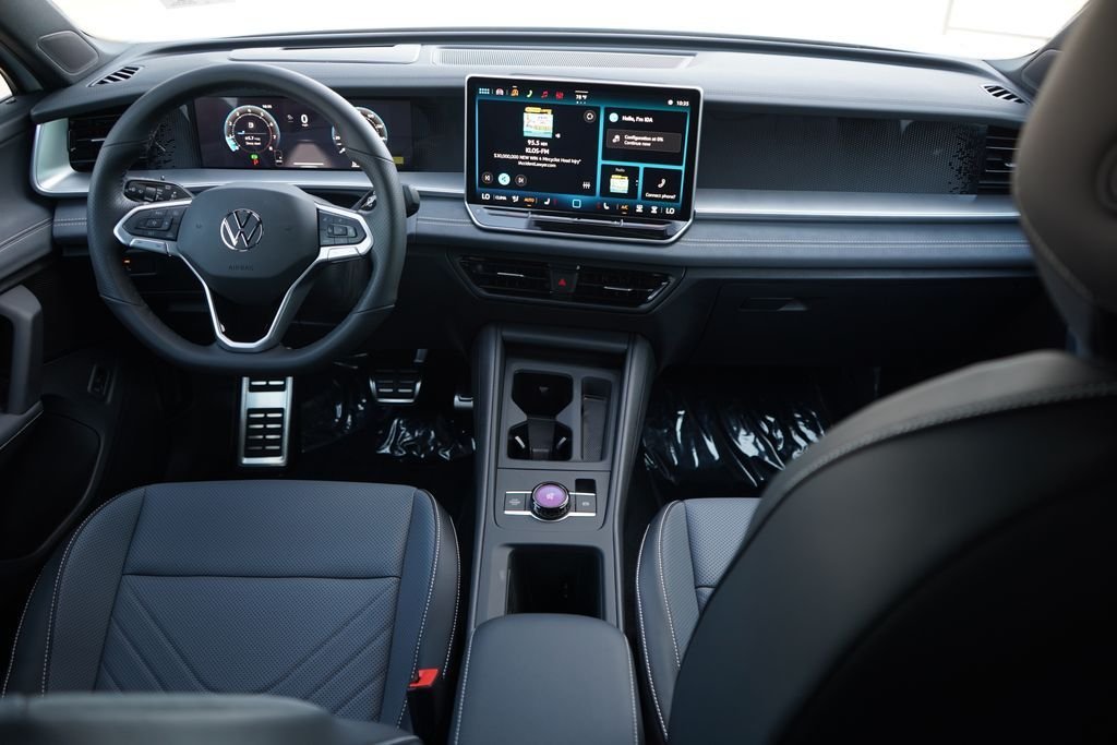 New 2026 White/off-white Volkswagen 2.0T SE R-Line Black image 8