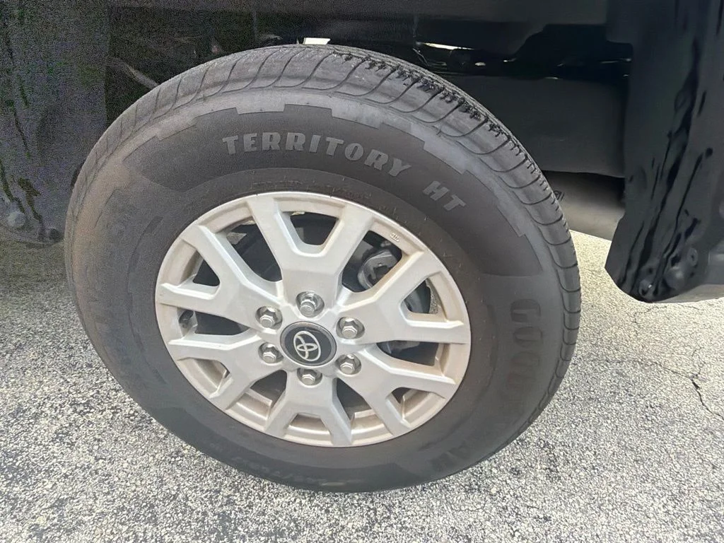 Used 2026 Underground Toyota SR5 image 5