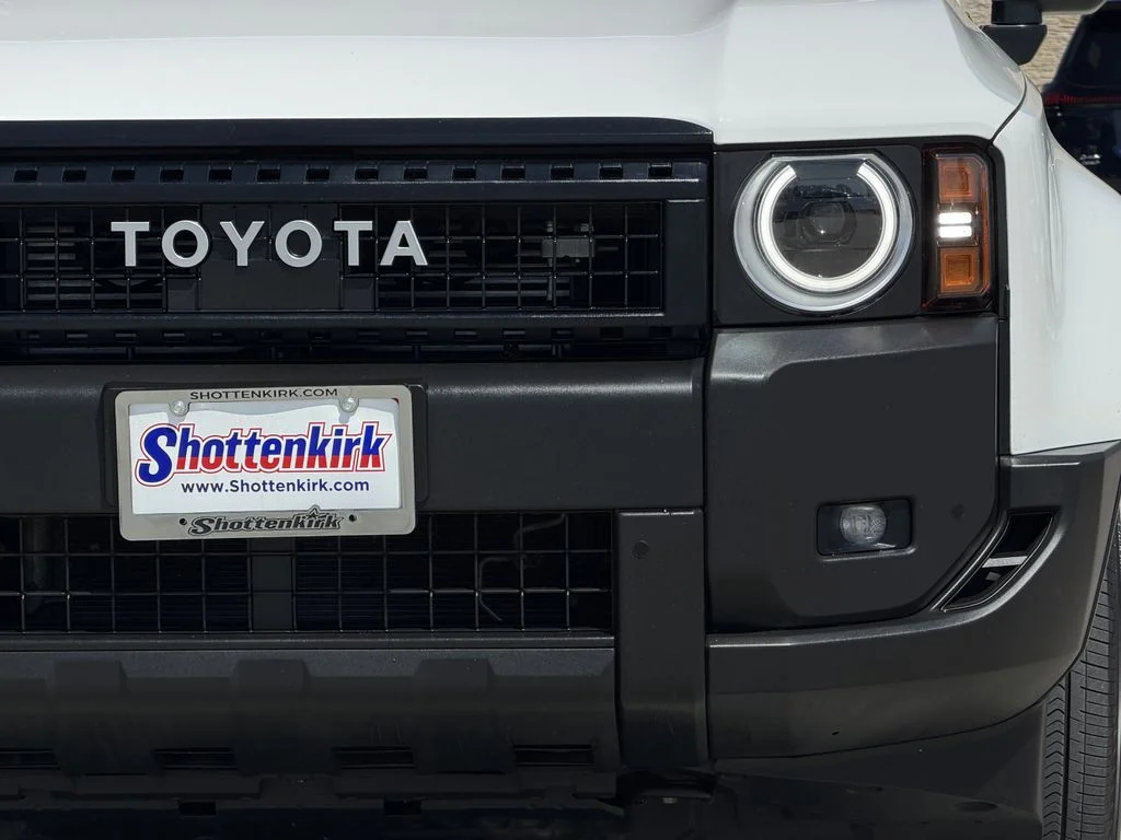 Used 2025 White Toyota 1958 image 8