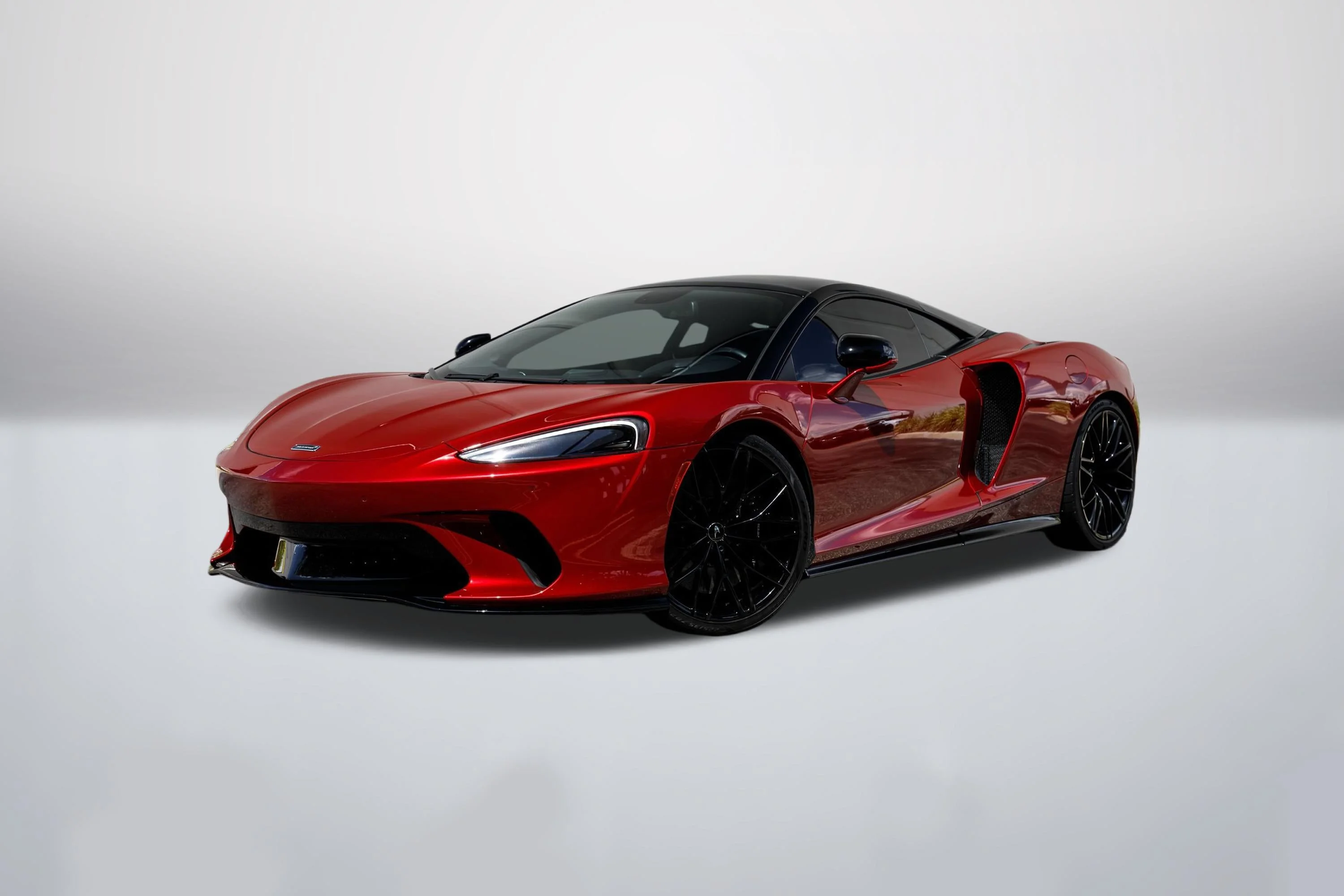 2023 McLaren GT Base