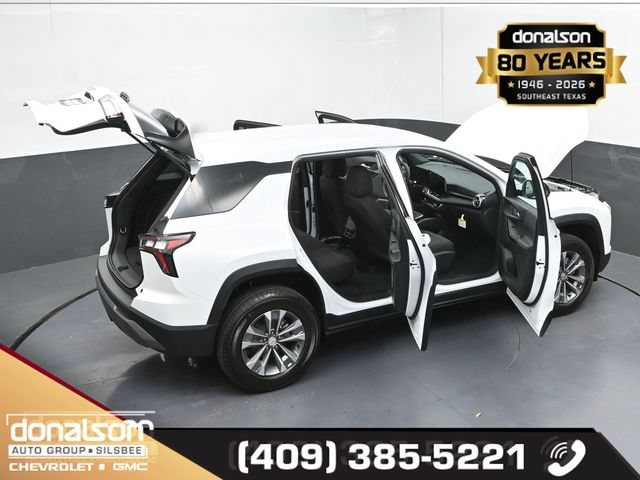 New 2027 Summit White Chevrolet LT image 25
