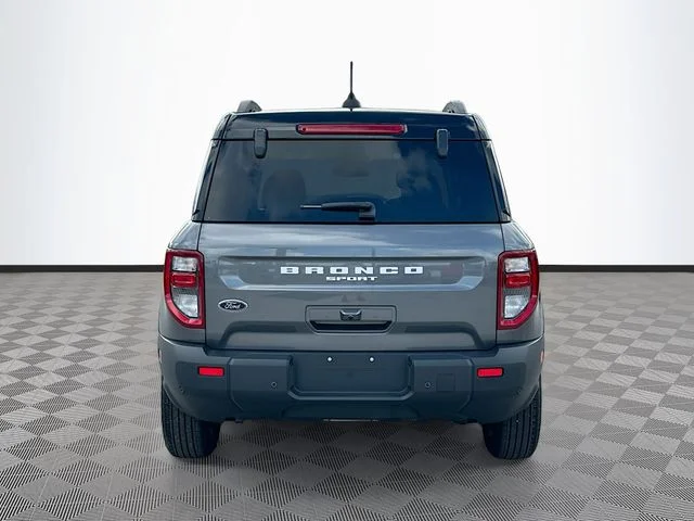 Used 2025 Gray Ford Outer Banks image 6