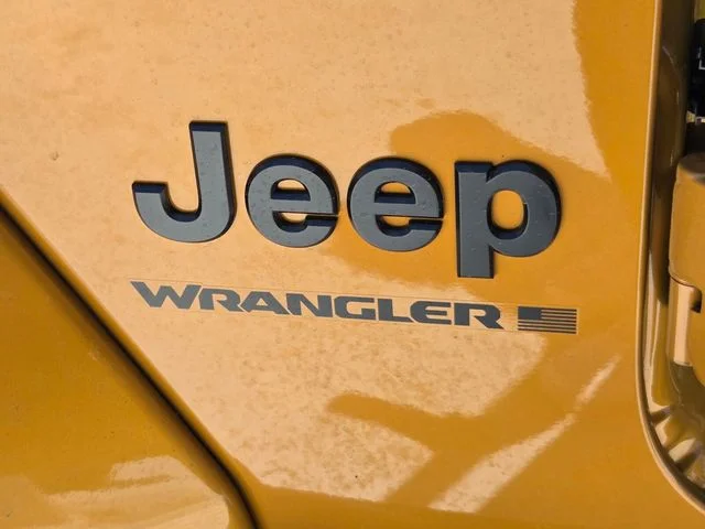 New 2026 Goldilocks Exterior Paint Jeep Sahara image 30