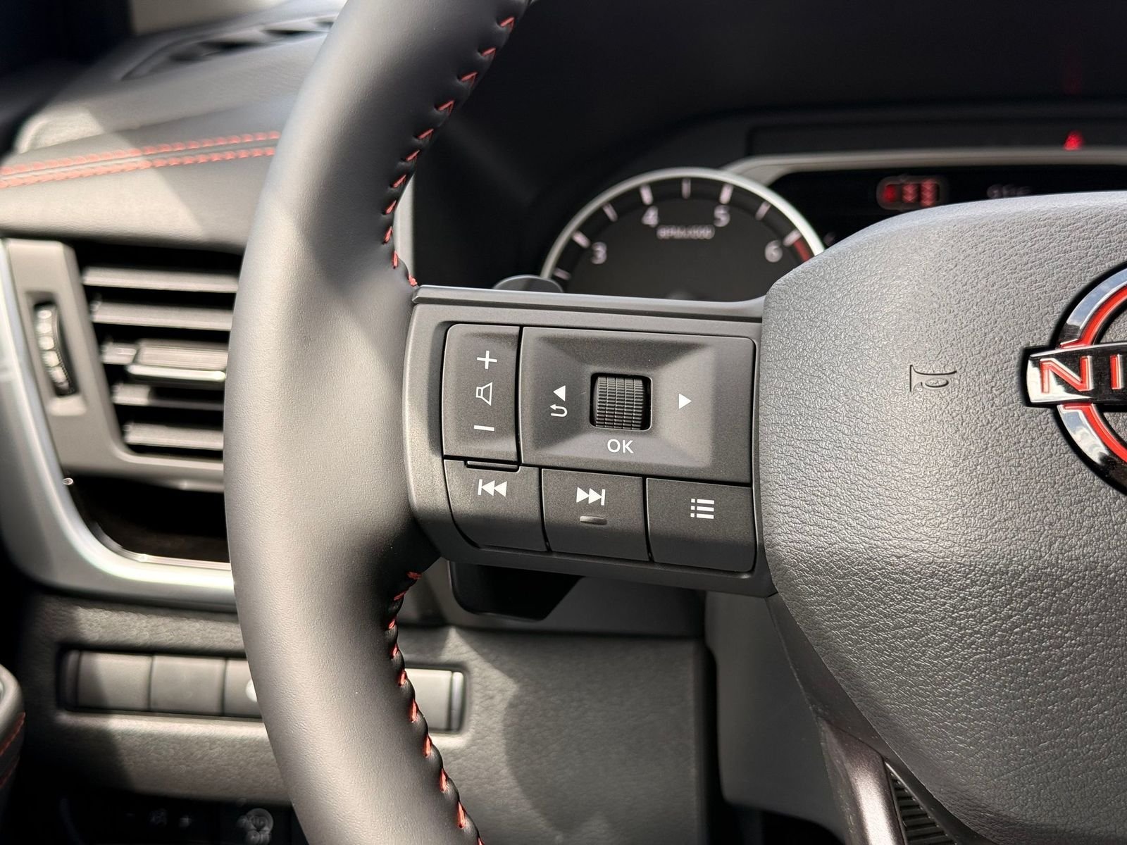 2026 Nissan Rogue Rock Creek - Photo 14