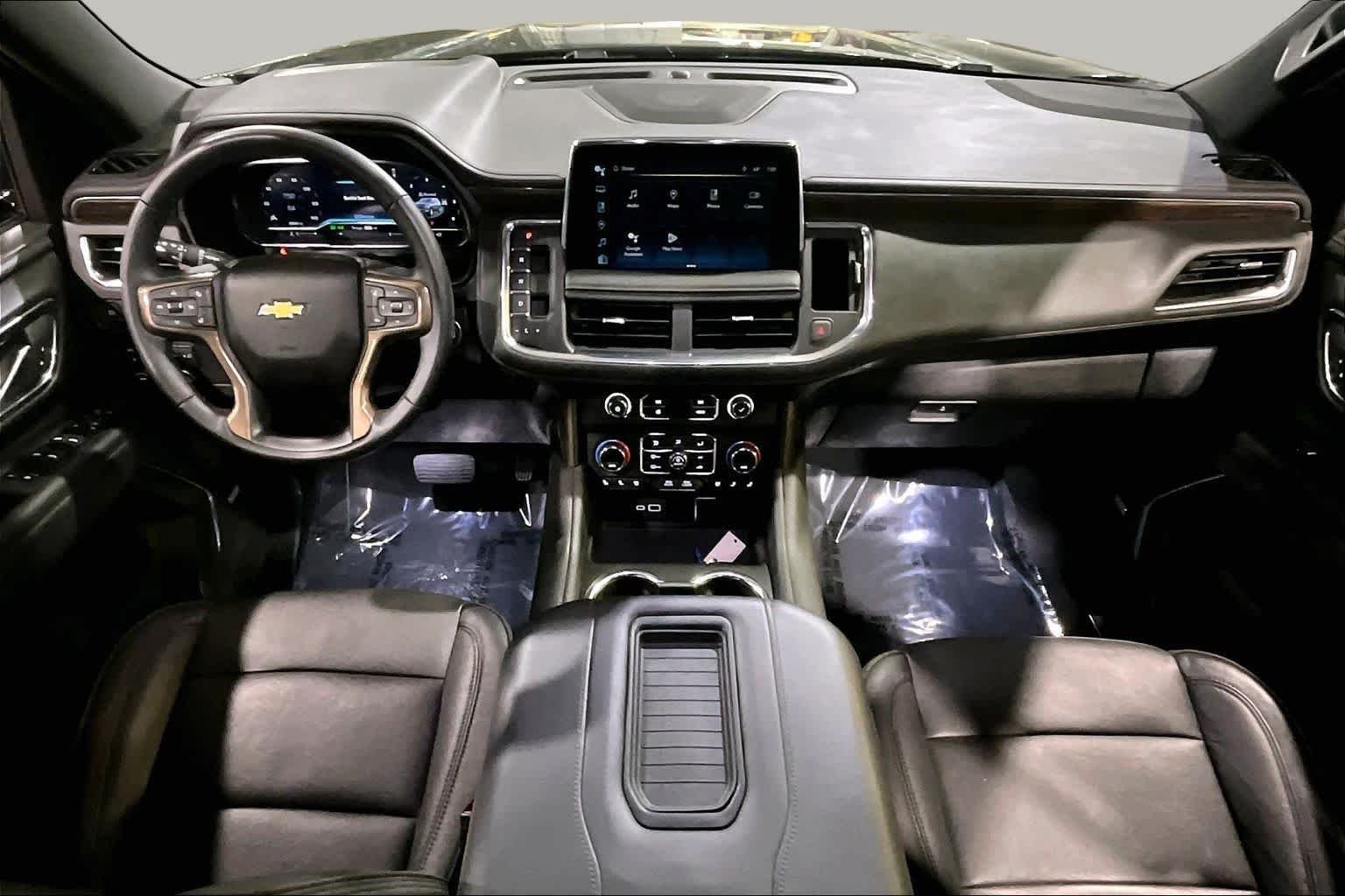 Used 2024 Black Chevrolet High Country image 28
