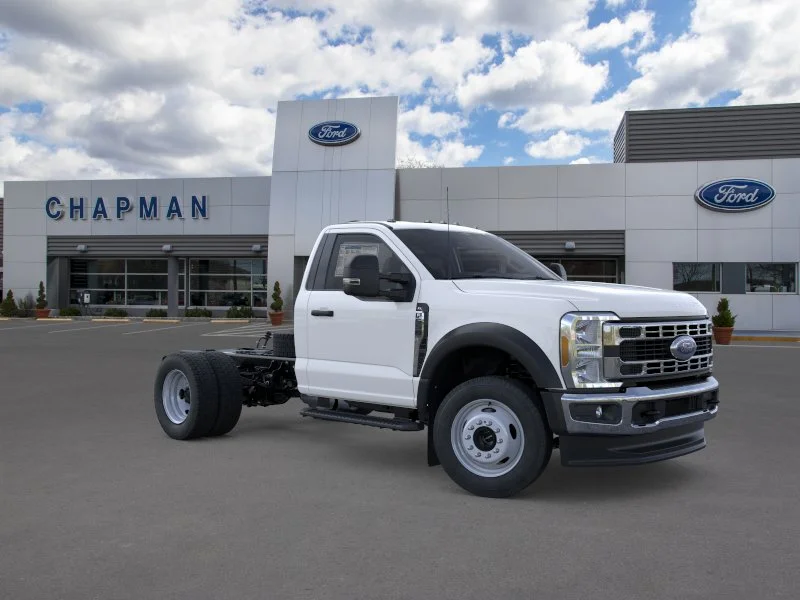New 2026 Oxford White Ford F-550® XL image 7
