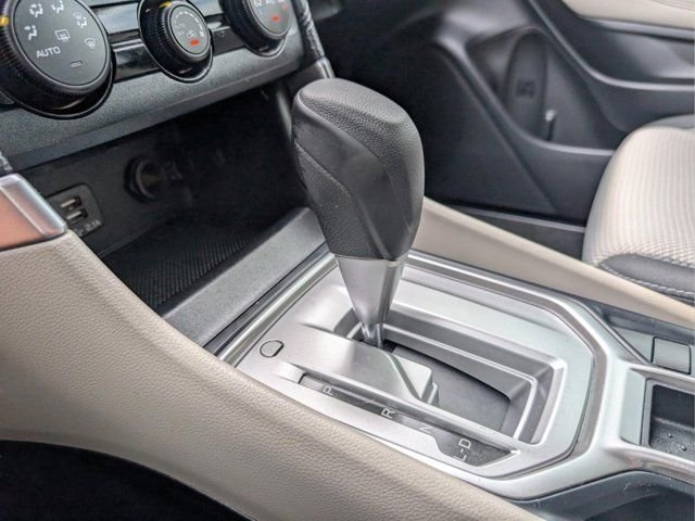 Used 2023 White Subaru Base image 19