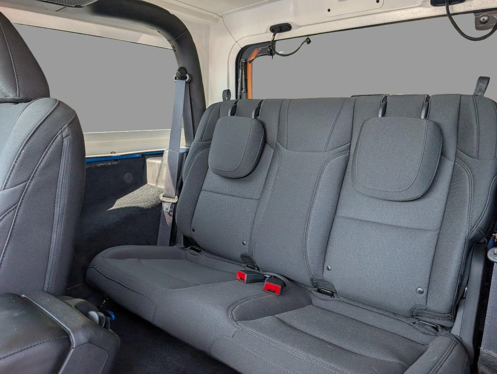 Used 2023 Hydro Blue Pearlcoat Jeep Sport S image 35