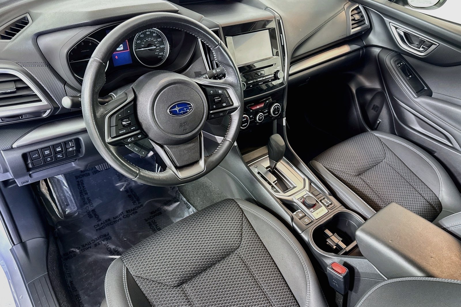 Used 2022 Ice Silver Metallic Subaru Premium image 9
