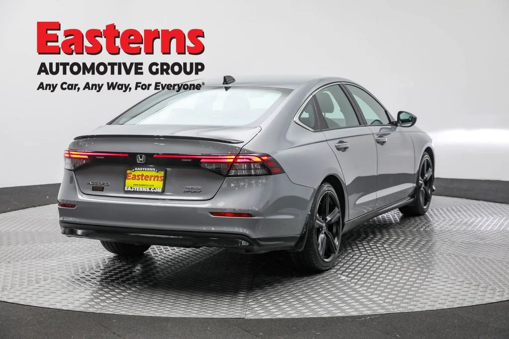 Used 2025 Gray Honda Sport image 5