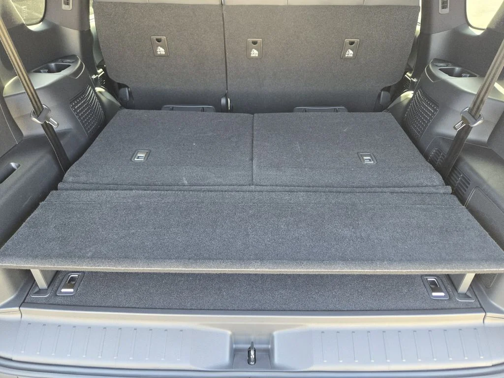 New 2026 Manganese Luster Lexus 700h Luxury image 22