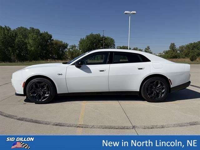 New 2026 White Knuckle Exterior Paint Dodge R/T image 2