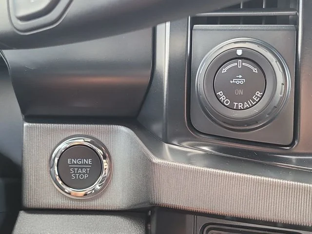 New 2026 Black Metallic Ford Platinum image 30
