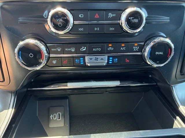 New 2026 Iconic Silver Metallic Ford Lariat® image 45