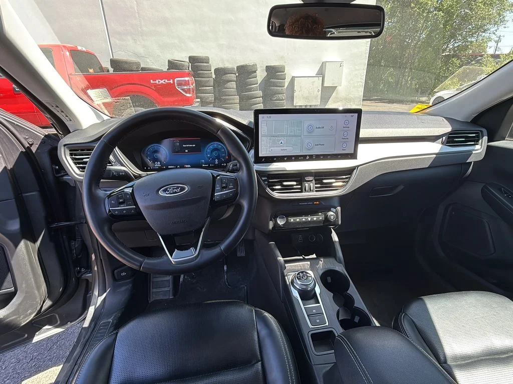 Used 2024 Carbonized Grey Metallic Ford Platinum image 14