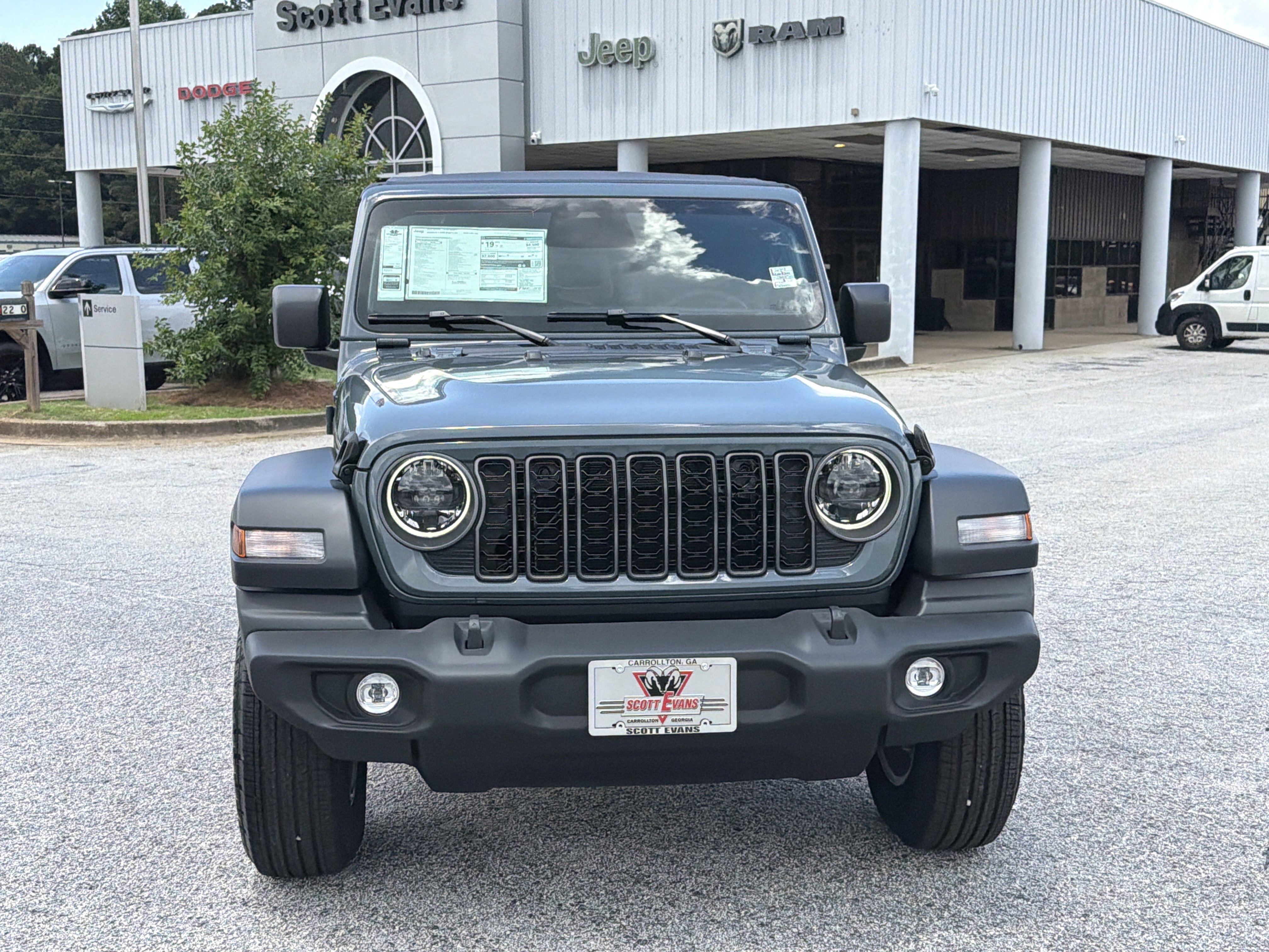 New 2026 Anvil Clear-Coat Exterior Paint Jeep Sport S image 3