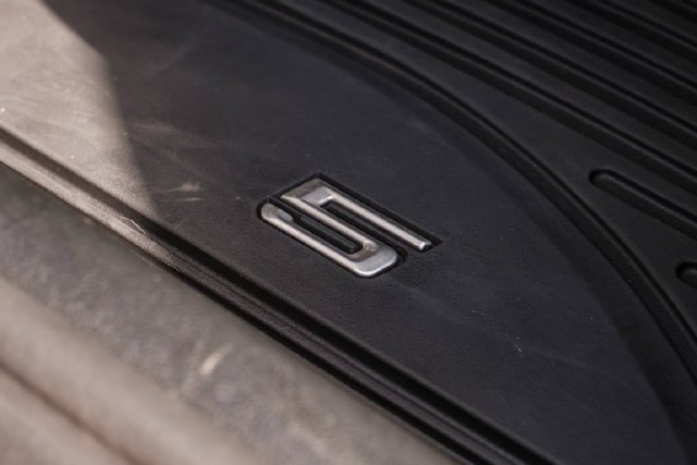 Used 2022 Black BMW Base image 95