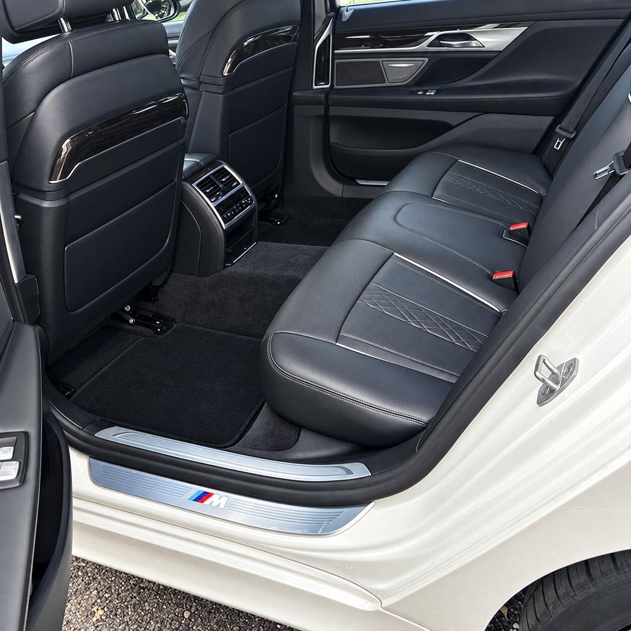Used 2018 Alpine White BMW 750i xDrive image 12