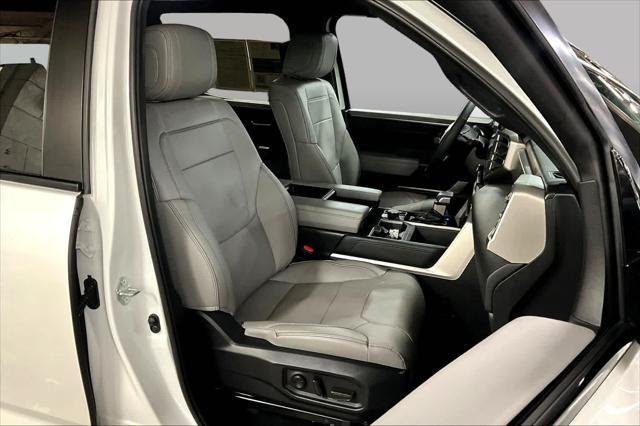 Certified Used 2026 WIND CHILL PEARL Toyota  image 8