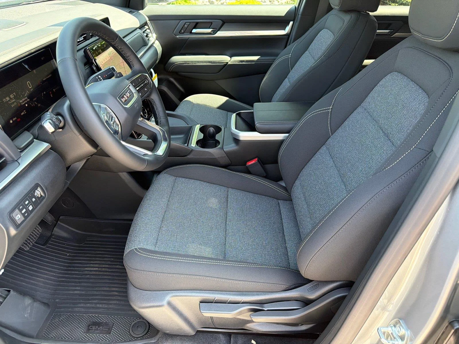 2027 GMC Terrain Elevation - Photo 14