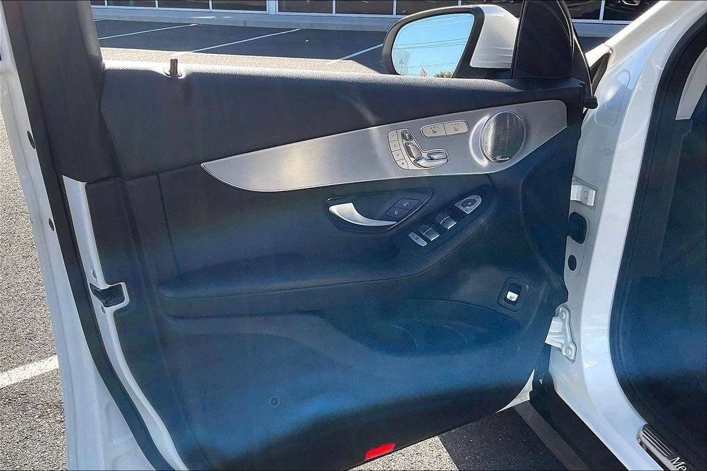 2019 Mercedes-Benz GLC GLC300 - Photo 15