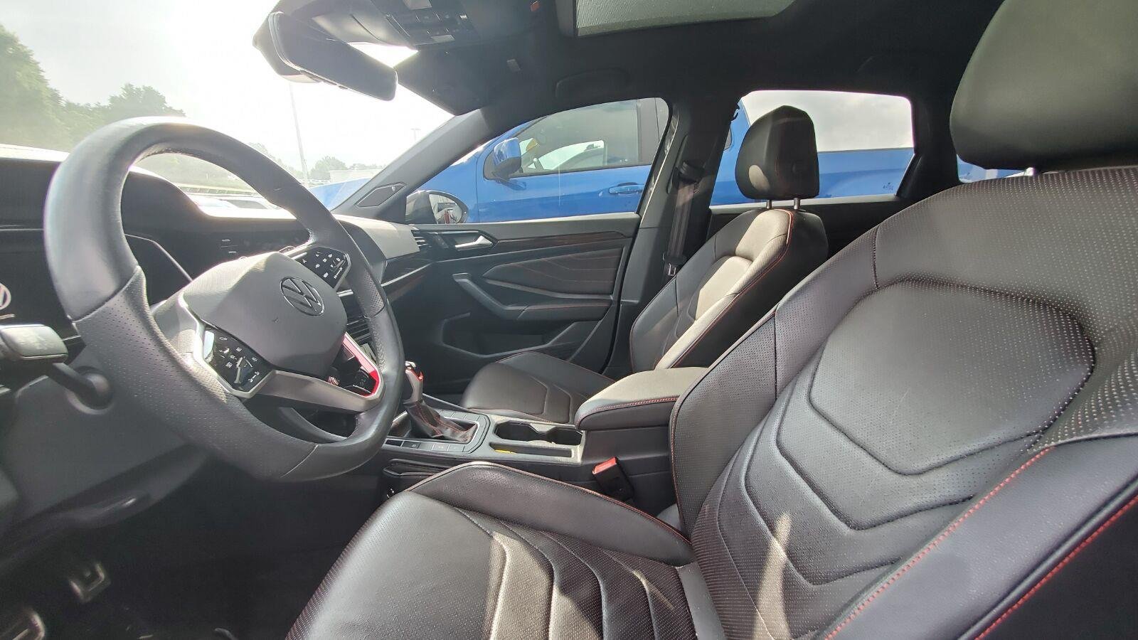 Used 2024 Pure Gray Volkswagen Autobahn image 3
