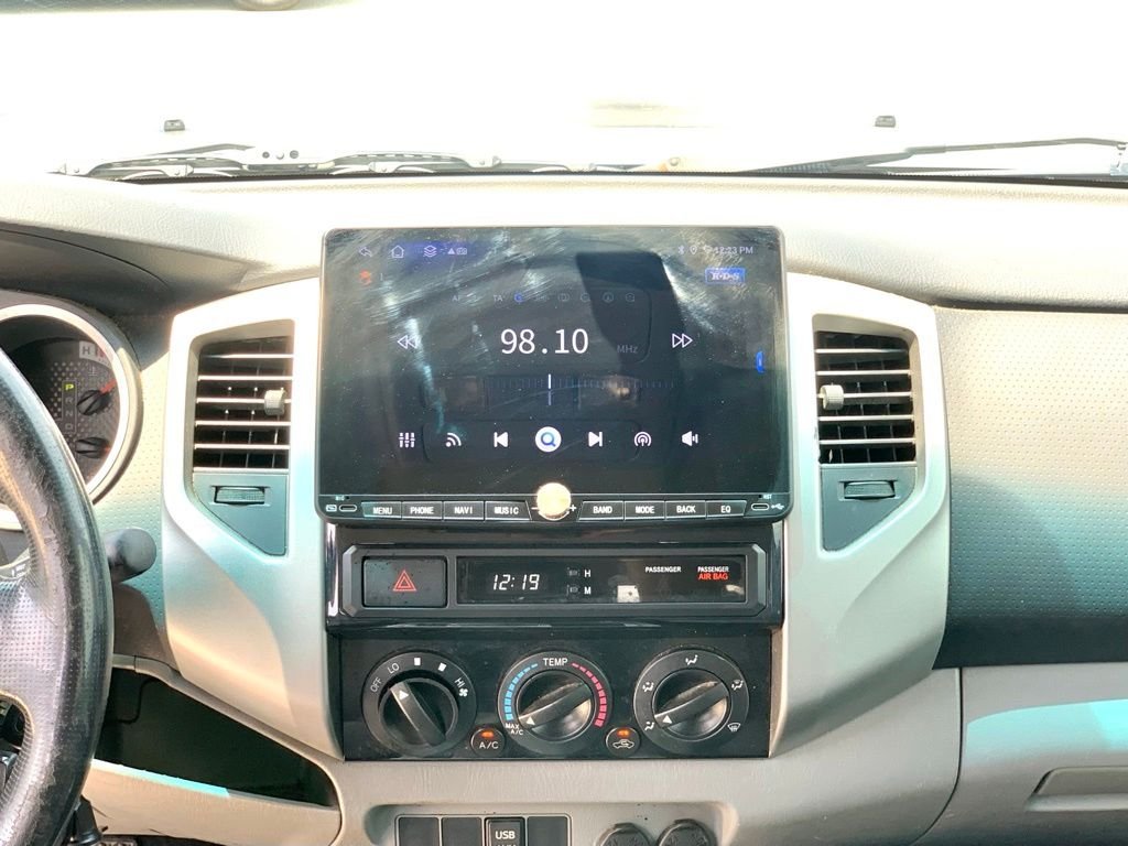 Used 2013 Gray Toyota PreRunner image 17