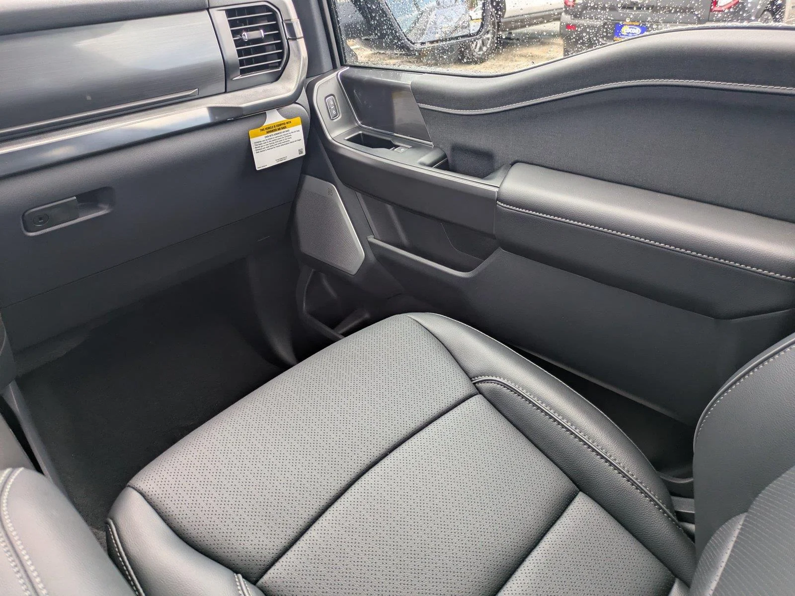 New 2026 Carbonized Gray Metallic Ford Lariat® image 18