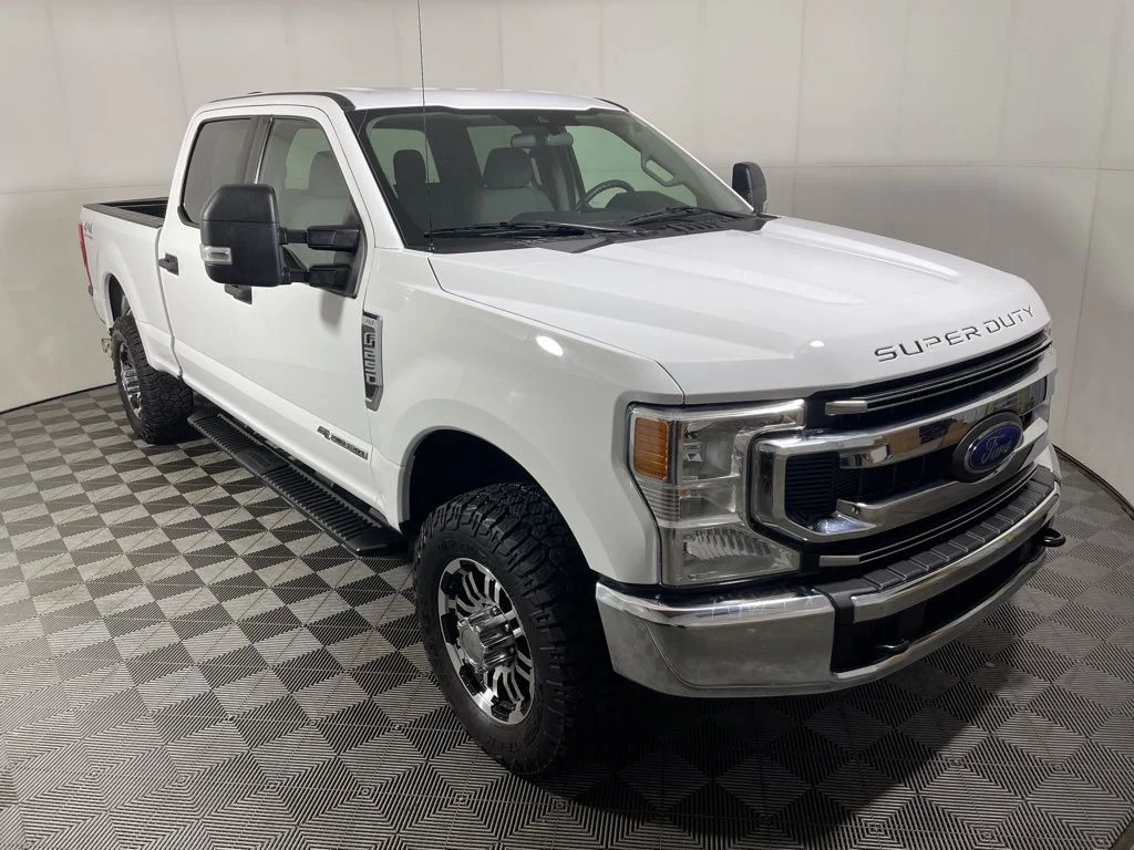 2021 Ford F-250 XLT 4x4 Crew Cab 8' Box's photo