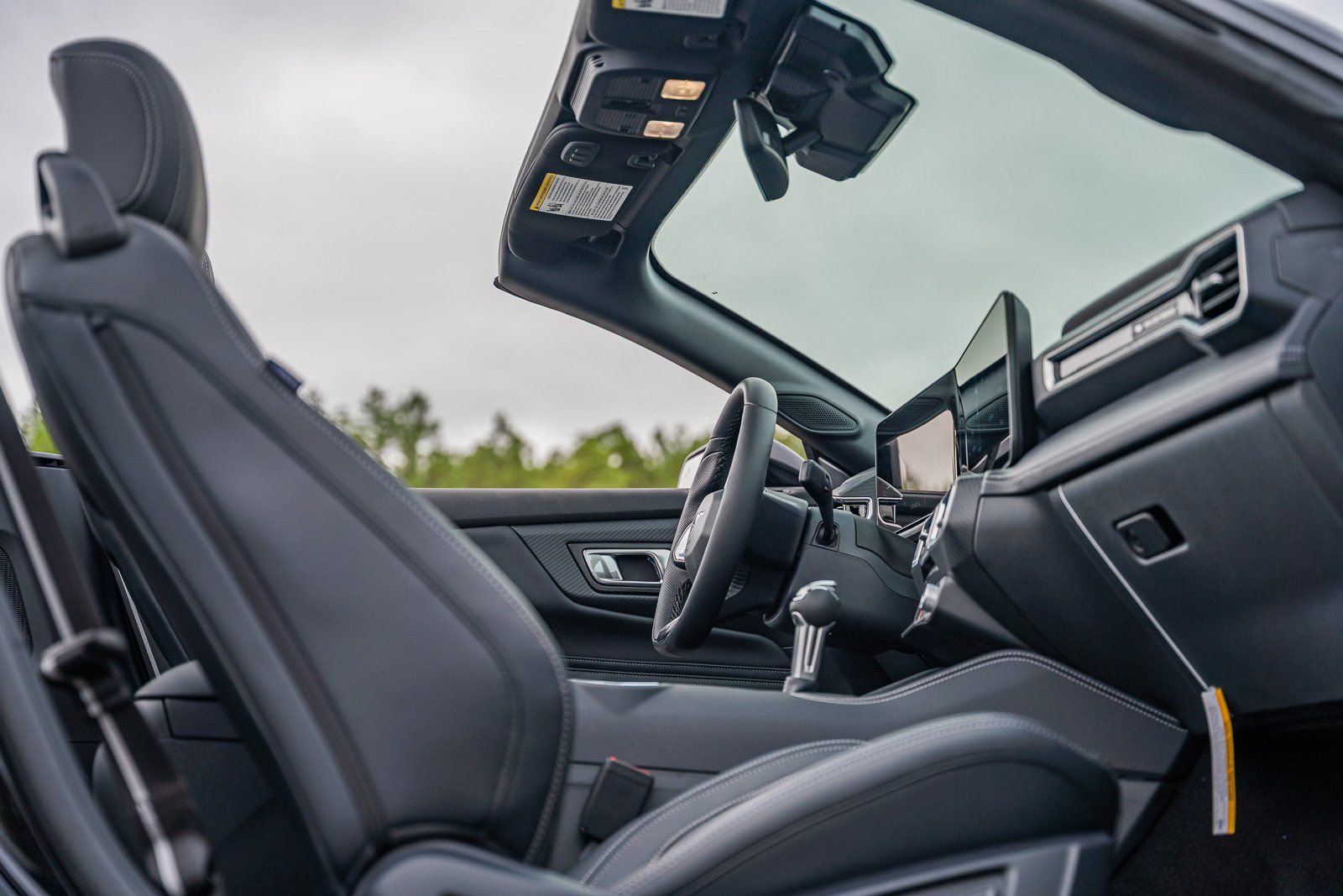 2025 Ford Mustang EcoBoost Premium Convertible - Photo 13