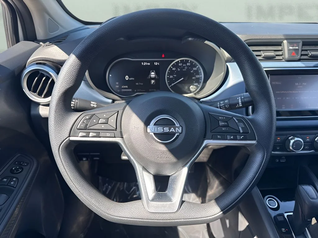 Used 2025 White Nissan 1.6 SV image 12