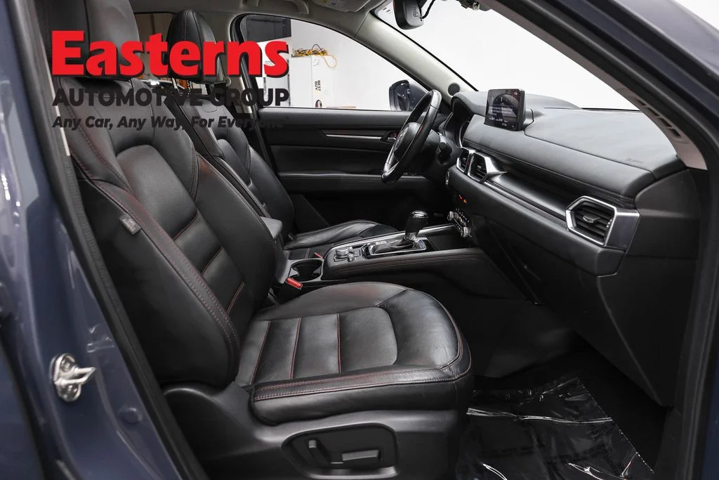 Used 2021 Gray Mazda Carbon Edition image 25